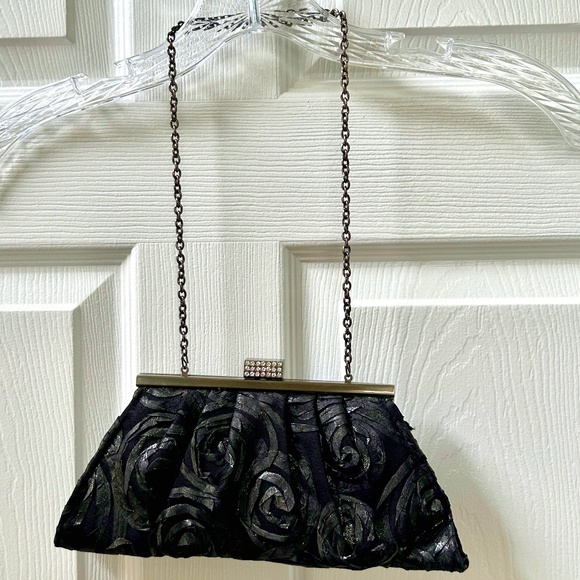 Jessica McClintock Black Shimmer Fabric Evening Bag - Fits iPhone! - Picture 1 of 5